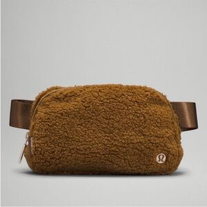 Lululemon Everywhere Belt Bag 1L Fleece Burnt Caramel